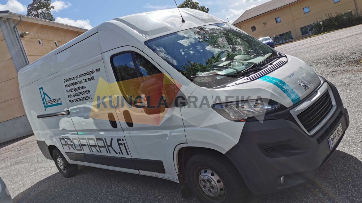 Sõidukeid kiletatakse reeglina reklaami või firmasümboolika edastamiseks.